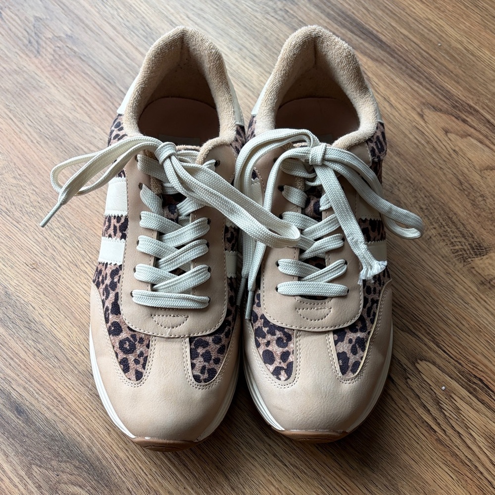 DV by Dolce Vita Beige and Leopard Lace-Up Sneakers Jammy